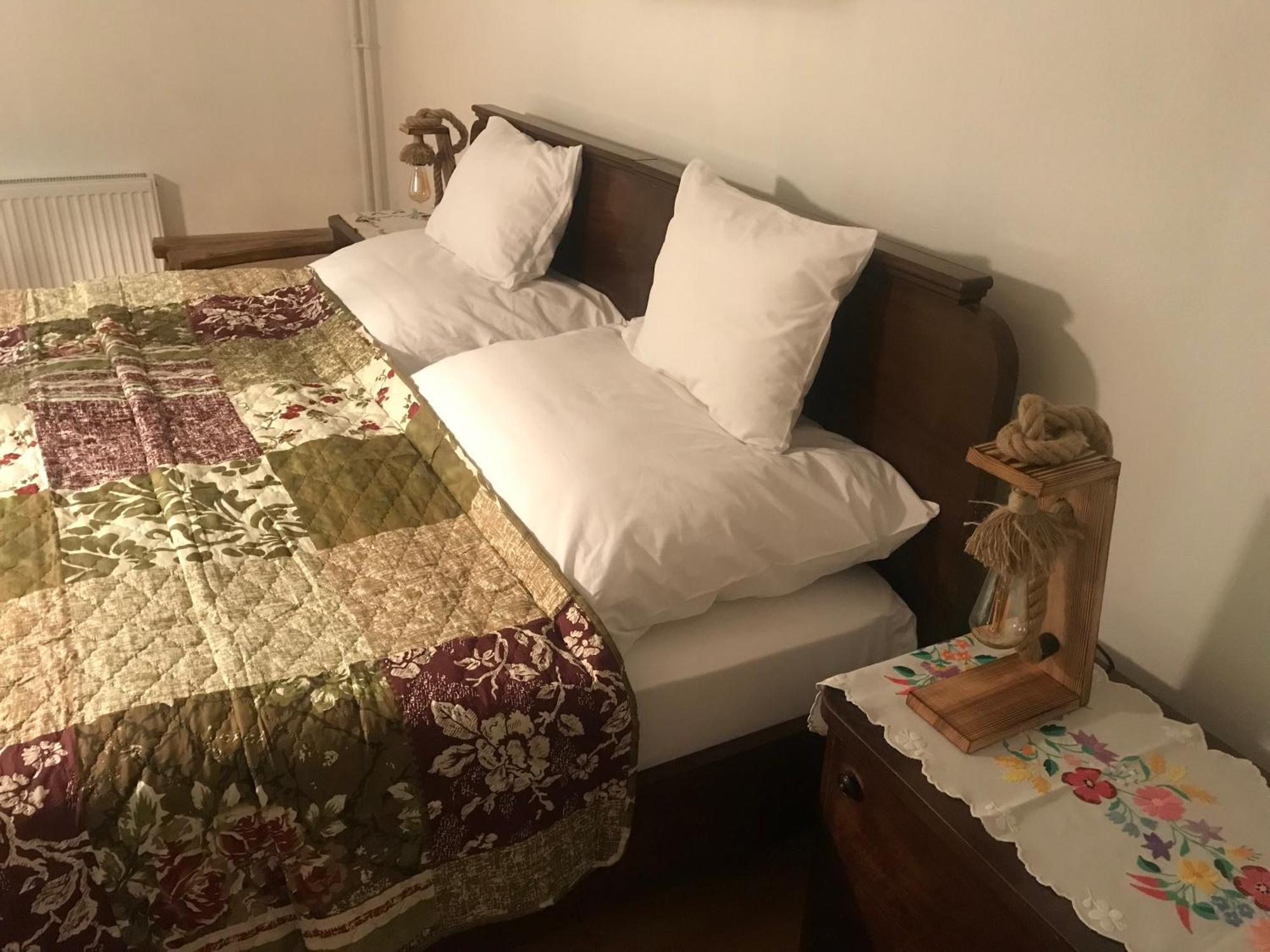 Tornacos Tanya Vendeghaz*** Es Gasztroporta Aparthotel Kiskunmajsa Buitenkant foto